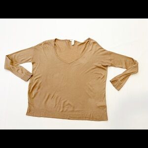 h&m basic v-neck beige sweater size S